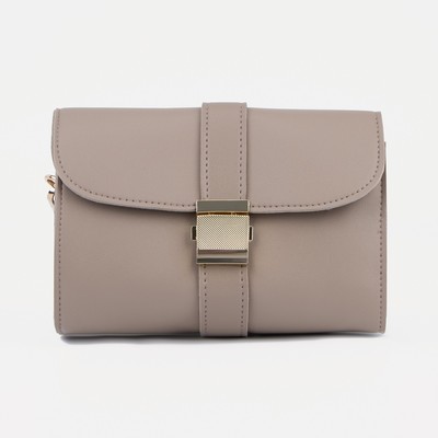 Сумка-мессенджер на клапане, длинный ремень, цвет коричневый