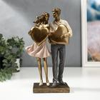 Фигурка полистоун «Влюблённая пара с сердцами», 25.5×8.5×15 см - Фото 1