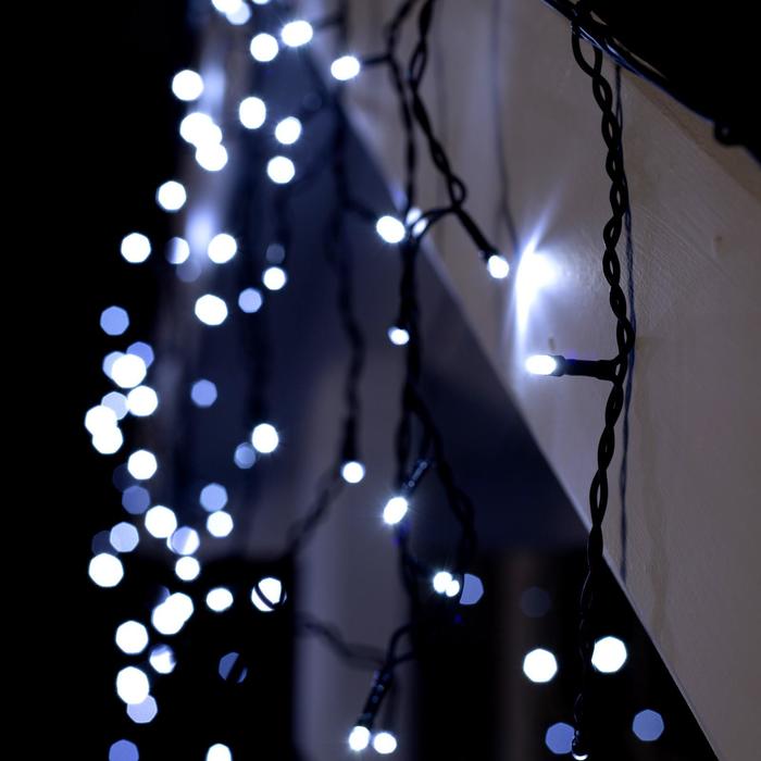 Гирлянда «Бахрома» 4 × 0.6 м, IP44, тёмная нить, 180 LED, свечение белое, 8 режимов, 220 В - фото 1897977251