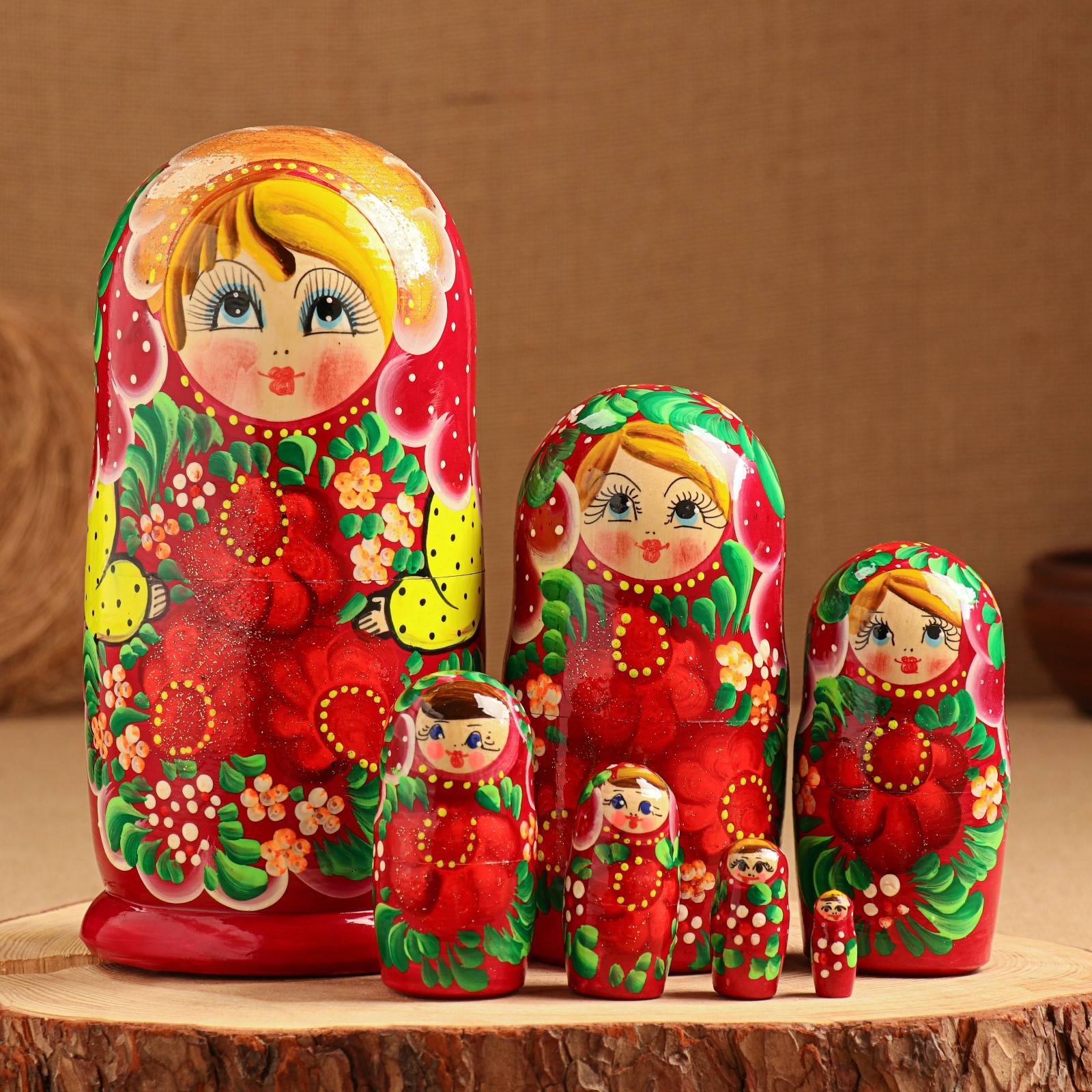 7 матрешек
