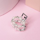 Крабик для волос «Мелани», овал, 2.5 см, серебристо-белый - Фото 4