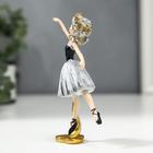 Фигурка полистоун «Балерина с кудрями, в серо-чёрном платье и чёрных пуантах», 13×3.5×6.5 см 5185286