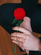 Футляр под кольцо, серьги «Роза на стебле», бархатный, 4.5×4.5 см, красно-зелёный - фото 68021041