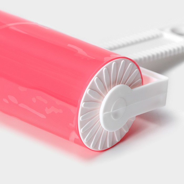 Ролик для чистки одежды в футляре силиконовый, 17×11×6 см, цвет розовый - фото 1897977415