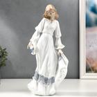 Фигурка керамика «Девушка со шляпкой», цветной, 35.5×12×16 см - Фото 1