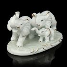 Сувенир керамика "Семейство слонов" 11,5х19,5х8 см - Фото 2