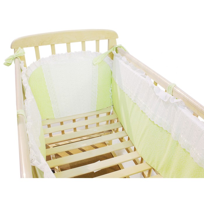 Бортик в кроватку 