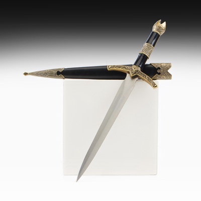 Макет оружия «Сувенирный кортик», рукоять чёрная со вставкой из бронзы, металл, пластик, 35 см