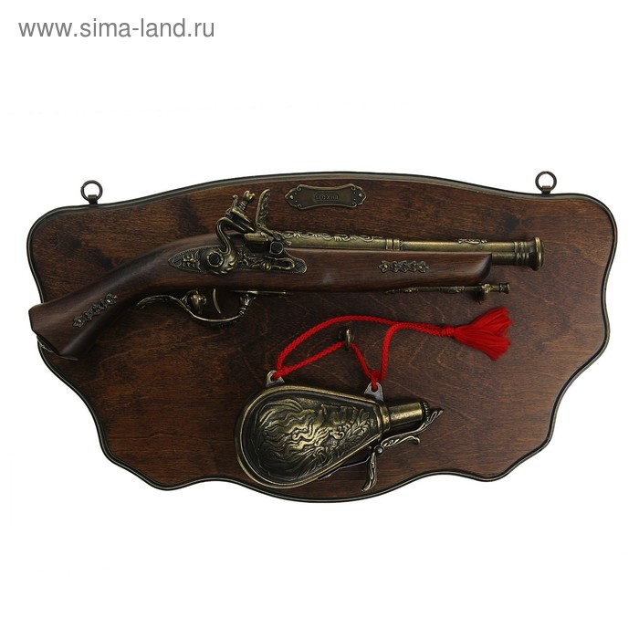 Пистоль и пороховница на панели, 7 × 46 × 26 см - Фото 1