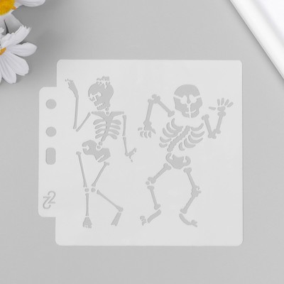Трафарет пластик "Танцующие скелеты" 13х14 см