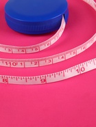 Сантиметровая лента-рулетка портновская, 150 см (см/дюймы), цвет МИКС, цена за 1 штуку - Фото 2