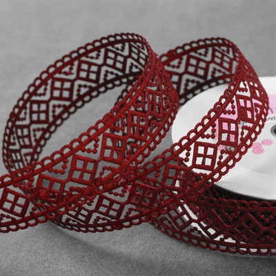 Лента фигурная «Ромбы резные», 25 мм, 9±0.5 м, бордовая
