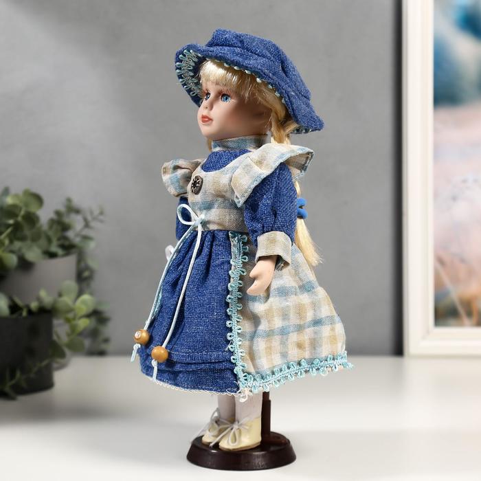 Кукла коллекционная керамика "Алиса в джинсовом платье с клетчатой накидкой" 30 см 49034