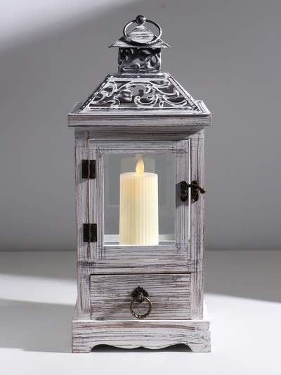 Деревянный подсвечник - фонарь на 1 свечу «С узорами на крыше», с ящиком, беж, 46×18×18 см