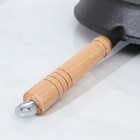 Сковорода чугунная Доляна «Эко», d=23 см, с 2 сливами, деревянная ручка, цвет чёрный - Фото 5