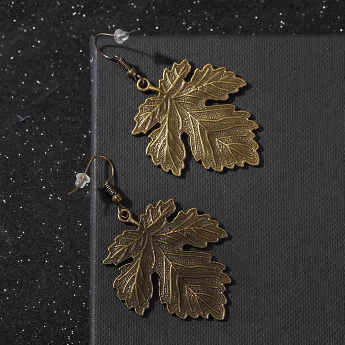 Серьги металл "Осень" кленовый лист, цвет чернёное золото - Фото 1