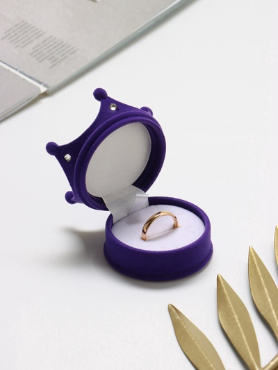 Футляр под серьги, кулон, кольцо «Корона», бархатный, 5.5×5.5×4.5 см, фиолетовый
