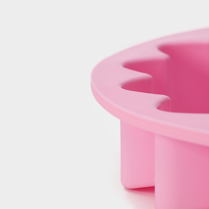 Форма для выпечки Доляна «Ромашка», силикон, 23×4,5 см, цвет розовый - фото 1906779286