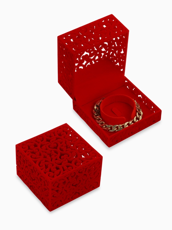 Футляр бархатный под браслет «Куб резной», 10×10 см, красный - Фото 1