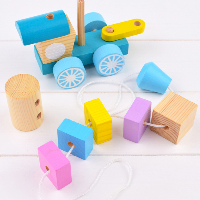 Конструктор «Каталка. Паровоз с вагоном» 15 деталей 49239