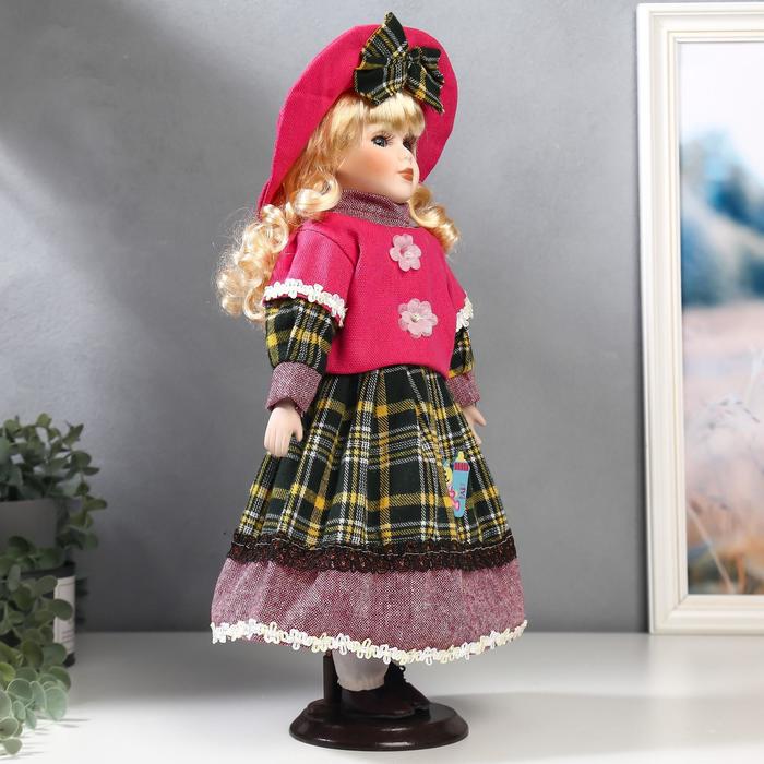 Кукла коллекционная керамика "Блондинка с кудрями, розовая шляпка и свитер" 40 см 49290