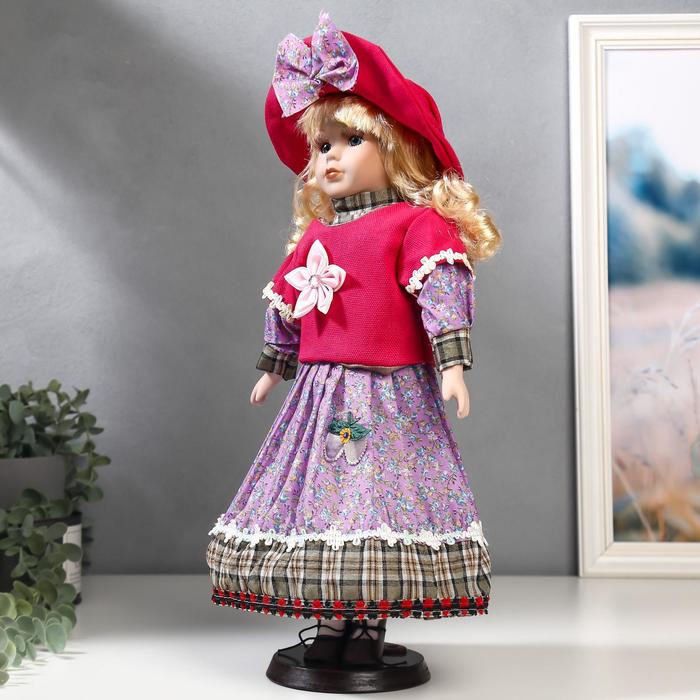Кукла коллекционная керамика "Блондинка с кудрями, розовая свитер, юбка сирень" 40 см 49292