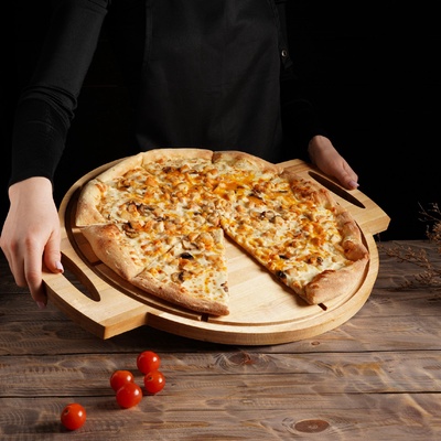 Доска для пиццы с ручками Adelica «Итальяно», 55×45×2 см, пропитано маслом, дерево берёза