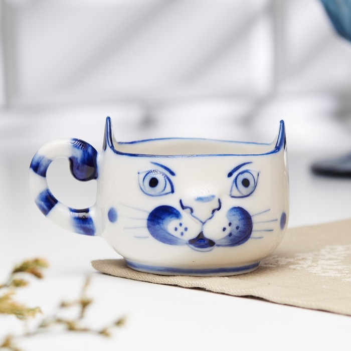 Чашка фарфоровая «Кошка», кофейная, 11×8×6 см, V-100 мл - Фото 1