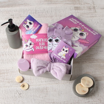 Набор подарочный «Этель. Замурчательный набор», полотенце, носки, повязка на голову