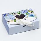 Подарочная коробка сборная с окном «Лиловые цветы», 16.5×11,5×5 см - Фото 2