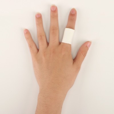 Лейкопластырь Верофарм рулонный 4 х 500 см на тканной основе