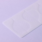 Форма для шоколада «Тополиный лист», силикон, 3 ячейки, 23×11×0.3 см, белая - Фото 2