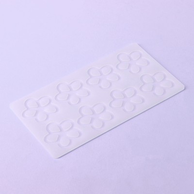 Форма для шоколада «Цветочки», силикон, 8 ячеек, 21×11×0.3 см, прозрачная