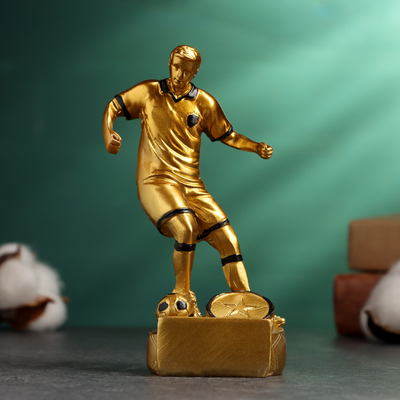 Кубок наградной с фигуркой «Футбол: лучший игрок», 14×7.5×5 см