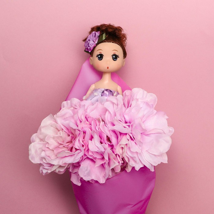 Букет с игрушкой «Кукла Элли» - фото 1898415110