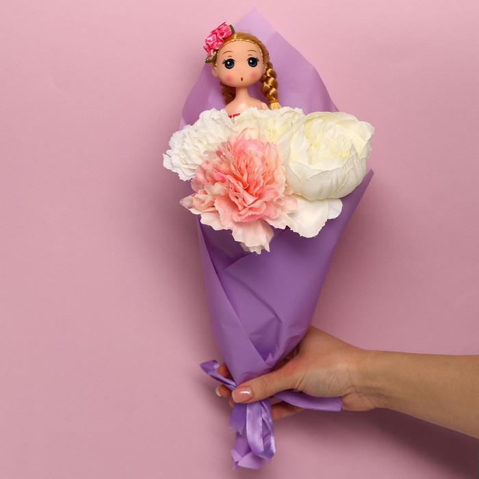 Букет с игрушкой «Кукла Роза» - фото 1886598282