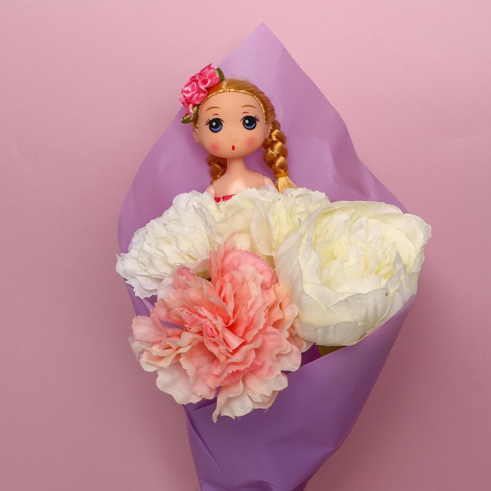 Букет с игрушкой «Кукла Роза» - фото 1886598283