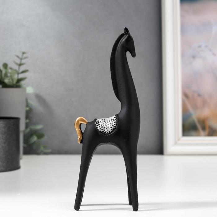 Сувенир полистоун "Чёрный конь с золотой гривой" 18,5х6,8х3,3 см - Фото 1