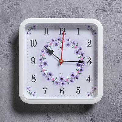 Часы настенные, интерьерные "Веночек", бесшумные, 22 х 22 см