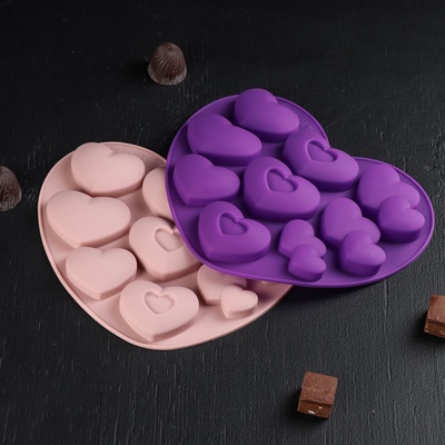 Форма для шоколада «Лямур», силикон, 20.5×19×2 см, 9 ячеек, МИКС