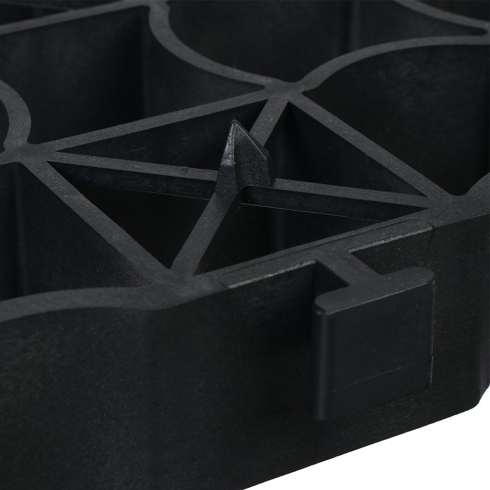 Решётка газонная, 33 × 33 × 5 см, чёрная - фото 1895465675