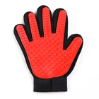 Перчатка-щётка для шерсти, на правую руку, с удлинёнными зубчиками, красная - Фото 3