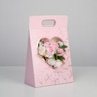 Переноска для цветов «Love», розовая, 24 × 12,5 × 37 см - фото 12381985