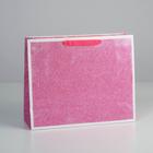 Пакет подарочный ламинированный, упаковка, «Lady boss», M 32 х 26 х 12 см 5285469