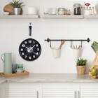 Часы настенные интерьерные для кухни "Сковорода", бесшумные, 25 х 43 см, чёрные, АА - фото 9355595
