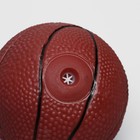 Игрушка пищащая "Мяч Баскетбол", диаметр 7,5 см, тёмно-коричневая - Фото 3