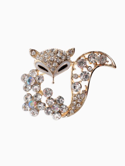 Брошь «Лиса» в цветах, цвет белый в золоте