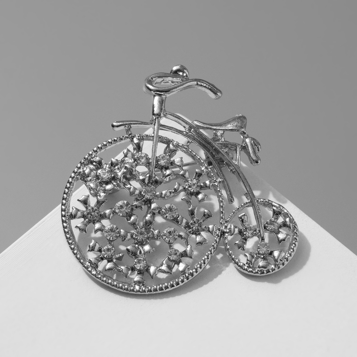 Брошь «Велосипед» ретро, белая в серебре - Фото 1