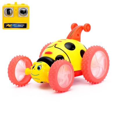 Машина радиоуправляемая «Перевертыш насекомое», световые эффекты, цвет жёлтый