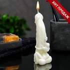 Фигурная свеча "Удержание" молочная 14см - фото 9237629